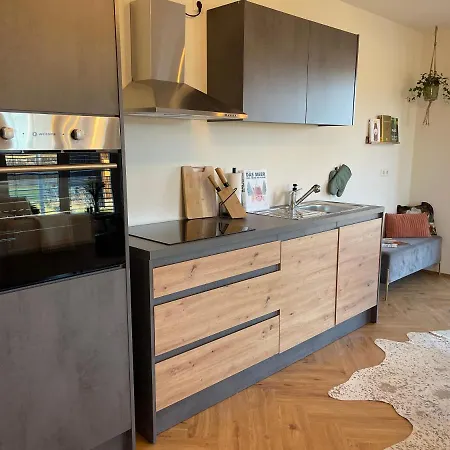 Fewo Martini- Mit Whirlpool,Terrasse Und Albcard Hohenstein (Reutlingen)